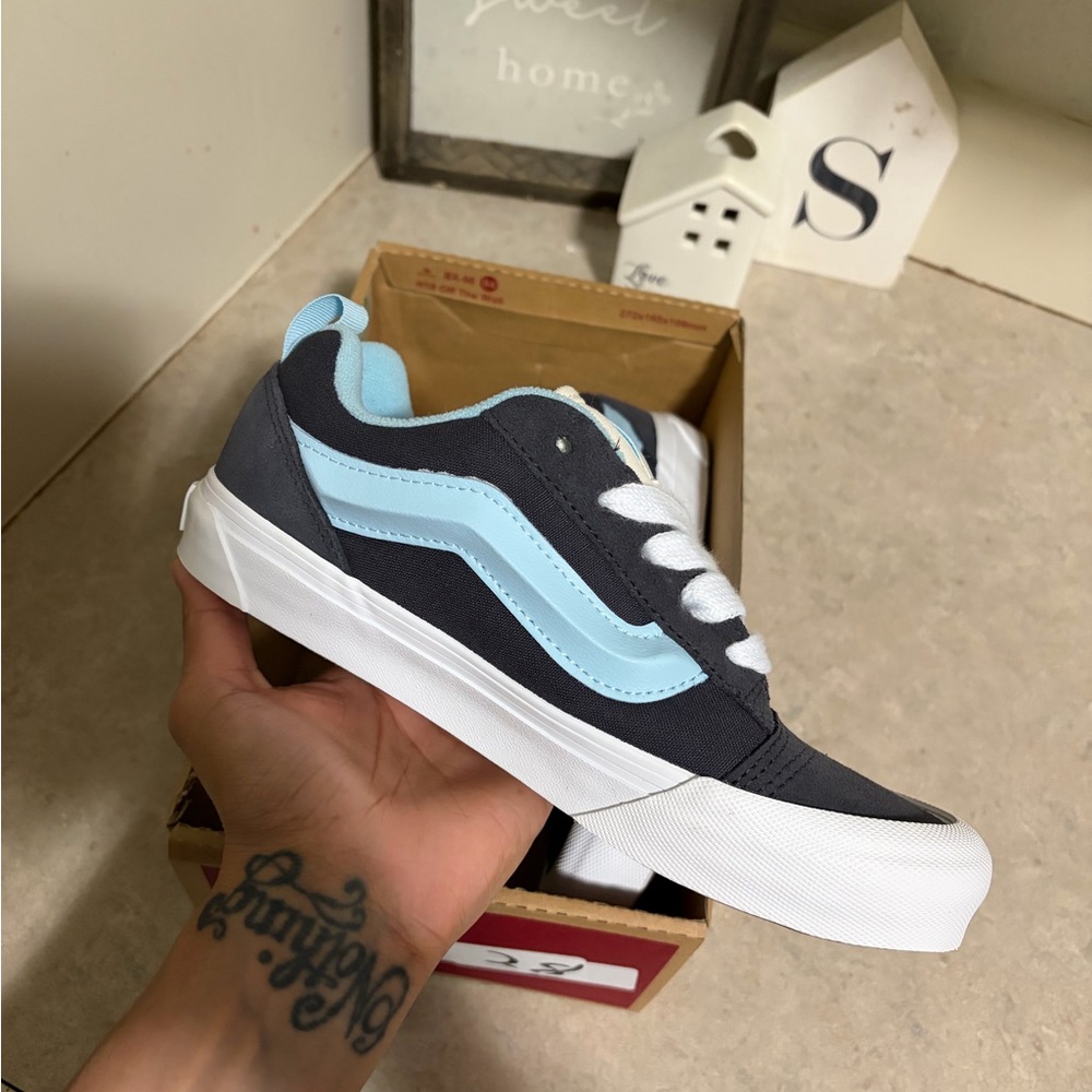 Vans Shoes - Picture 2 of 5
